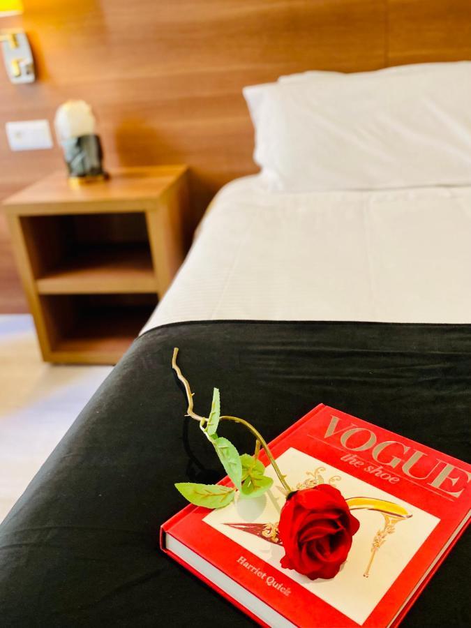 Hotel Carbonell ยันซา ภายนอก รูปภาพ