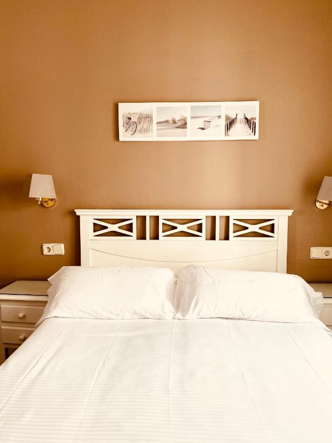 Hotel Carbonell ยันซา ภายนอก รูปภาพ