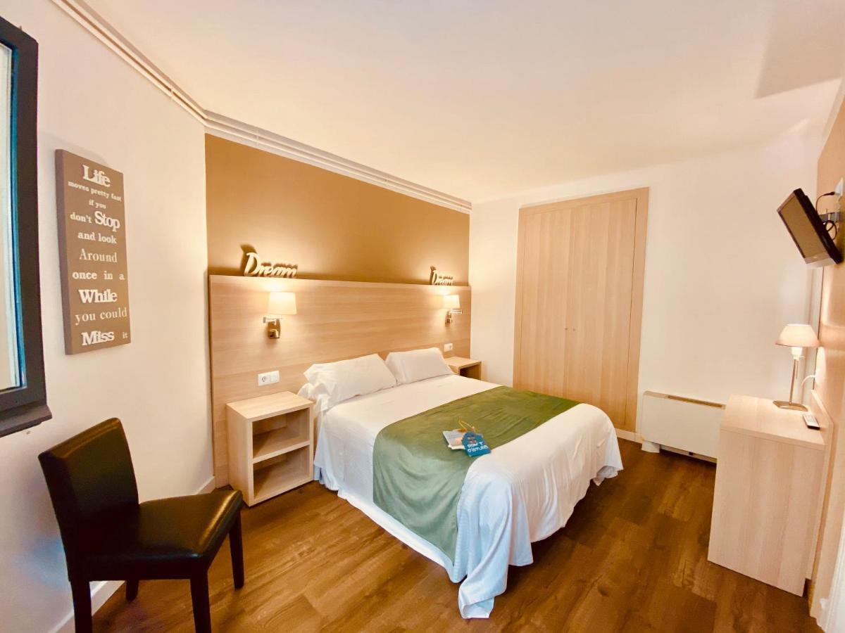Hotel Carbonell ยันซา ภายนอก รูปภาพ